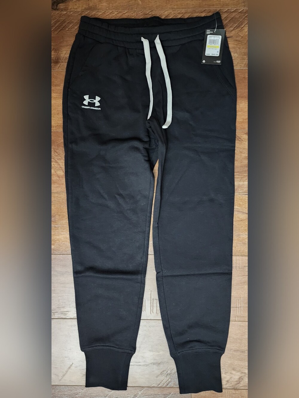 NWT Under Armour Rival Fleece Joggers, Size Medium Tall
